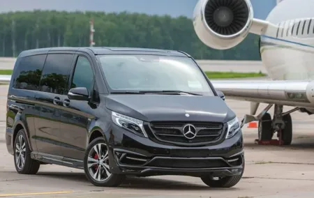Granada airport private arrival transfer, Mercedes minivan