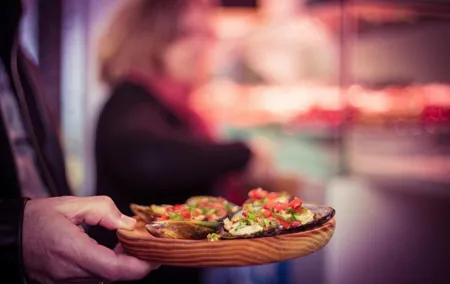 Granada Private Tapas & Walking Tour