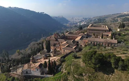 Private tour Sacromonte Abbey Includes tickets and transportation
