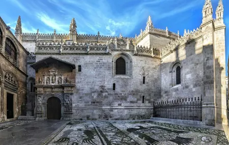 Walking Tour in Granada