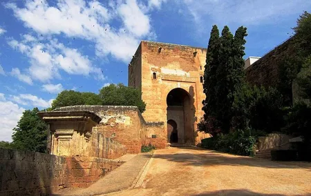 Alhambra Walking Tour