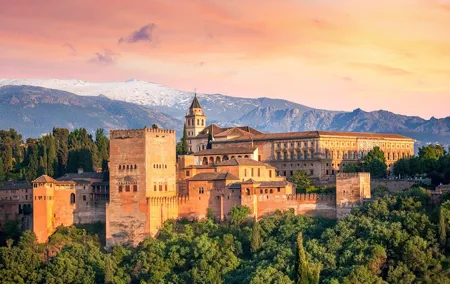 Full Day-Tour to Alhambra from Seville
