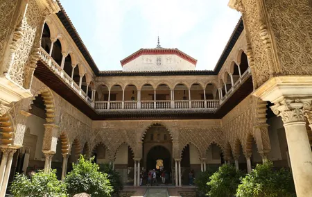 Alcazar and Cathedral Tour