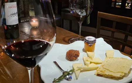 Sevilla Private Flamenco and Tapas Tour