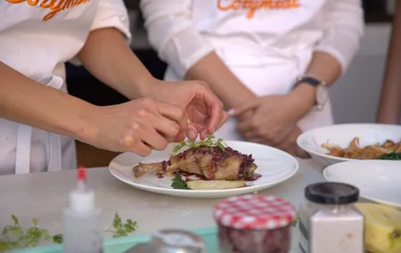 Spanish Cooking Class Near the Historic Center (4-Course Meal)