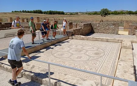 5 hour Electric Bike Tour to the Ruins of Italica