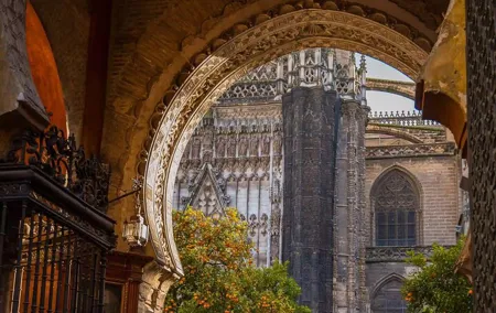 Seville and Giralda Cathedral tour with audio guide