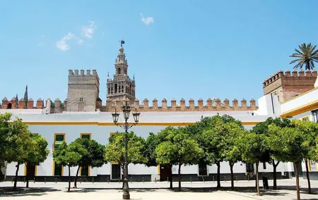 Private visit Alcázar and Cathedral of Seville