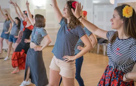 Learn Flamenco in 90 minutes - Gift flower