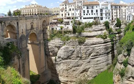 1 Day Excursion to White Villages and Ronda