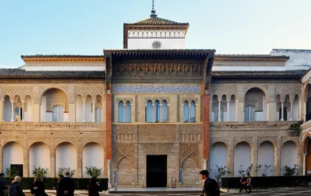 Alcazar and Cathedral Combo Tour
