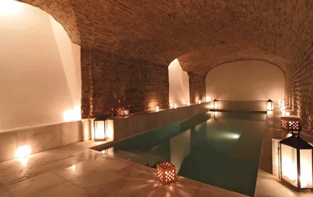 Seville City Tour and Thermal Baths Ticket