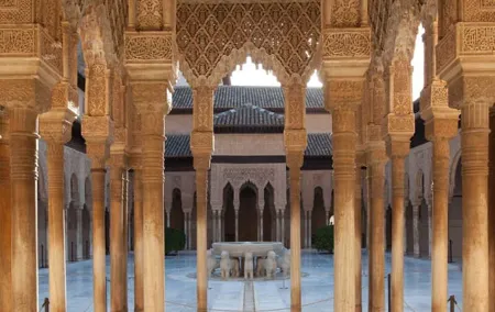 Alhambra and Granada Tour