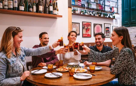 Seville Tapas & Wine Experience with Flamenco Show