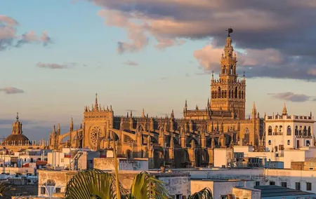 Seville Pass: Cathedral + Alcazar + Flamenco Show