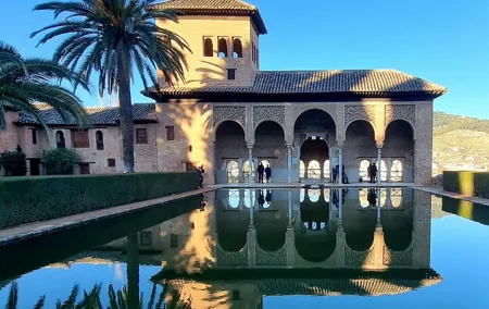 Private Tour of The Alhambra and Granada from Seville