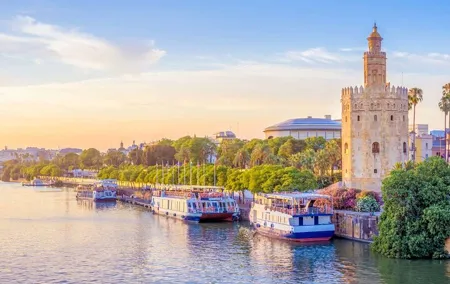 1 Hour Guadalquivir Cruise with Views of Triana