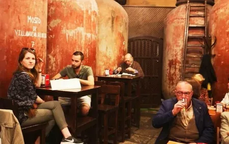Morning Walk with Breakfast, Market tastings & Authentic Flavoured Tapas Lunch