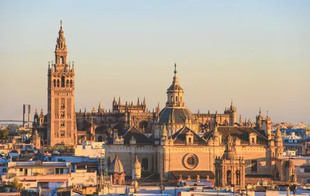 Seville Cathedral Guided Tour with Priority Access.
