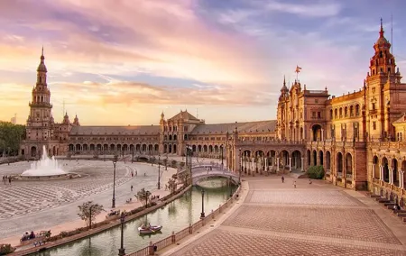 Seville Essentials Landmarks and Tapas Walk