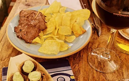 Private food tour in a local Seville neighborhood
