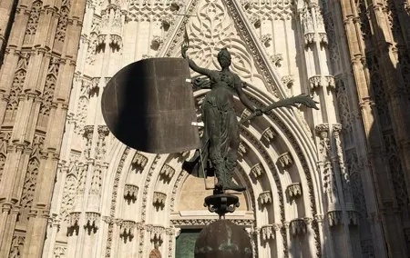 Private visit to the Cathedral of Seville