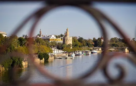 Private Tour: Introductory Walking Tour to the Highlights of Seville