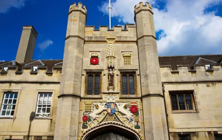 Private Custom Tour With a Local Guide In Cambridge