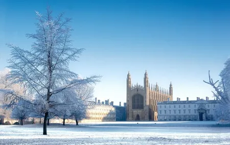 Enchanted Cambridge: A Private Festive Christmas Tour