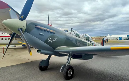 London to Duxford IWM private trip, easy London pickup location