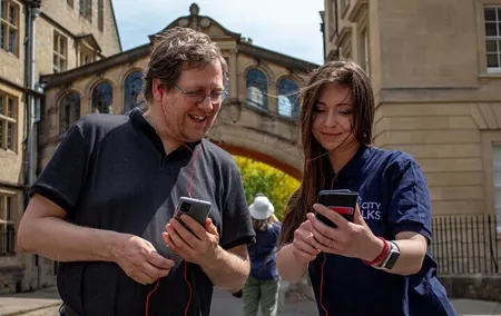 Oxford Universities and City Guided Tour in Spanish