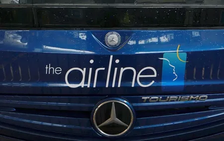 Airport Coach Service from Oxford to Gatwick