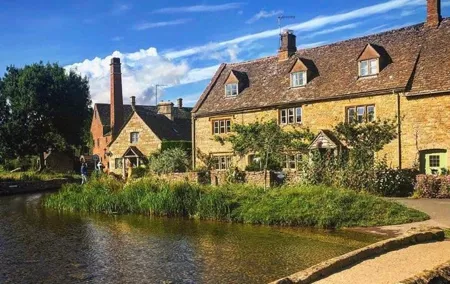 Private Cotswold Village Tour - 4th & 5th guest travel FREE