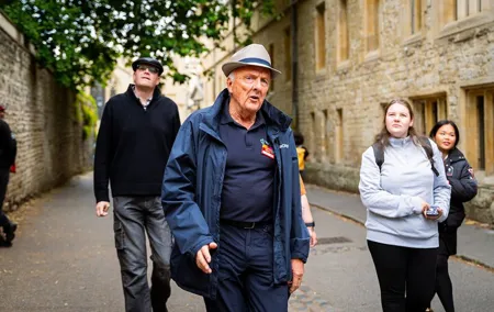 Oxford: Historic Pubs and Taverns Guided Walking Tour