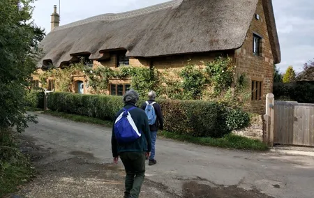 Cotswolds One Day Guided Walk - Private Groups