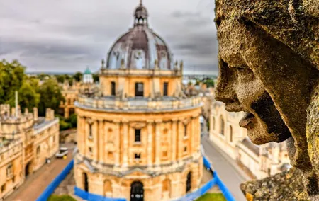 Private Walking Tour in Oxford with a French Speaking Guide
