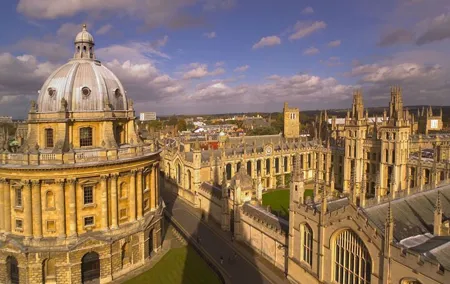 Oxford - The City of Dreaming Spires - Private Walking Tour
