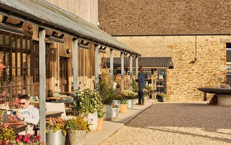 Soho Farmhouse (Chipping Norton) to Heathrow Airport