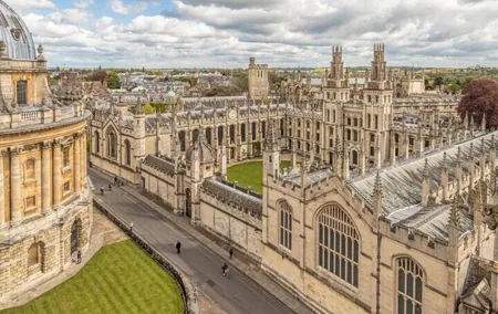 Oxford to Manchester Airport Private Transfer