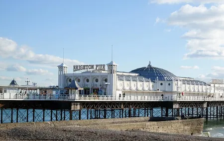 Brighton Tour: Coastal Gems & Cultural Wonders