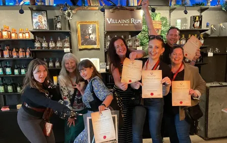 Villainous History and Rum Tasting Tour in York Indoor Experience