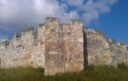 York Walls Private Walking Tour