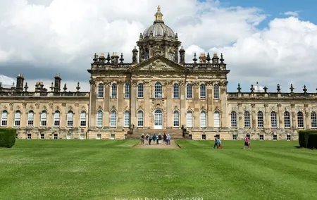 Bridgerton-Themed Castle Howard: Private Day Trip from York