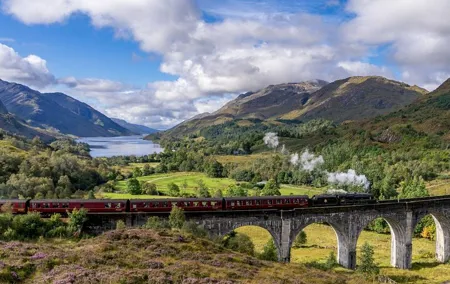 Glenfinnan Viaduct, Glencoe & Loch Shiel tour from Glasgow