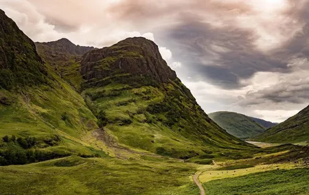 Glasgow: Loch Ness, Inverness & The Highlands - 2 Day Tour