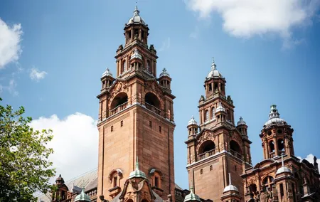 Historic Glasgow: Exclusive Private Tour with a Local