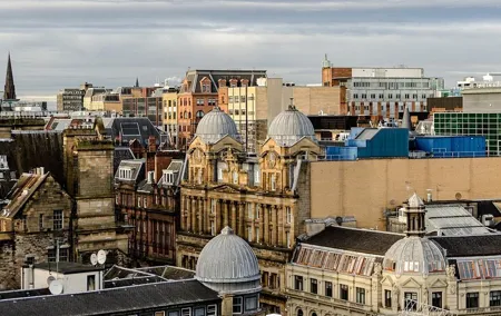 Glasgow Private Walking tour with a Professional Guide