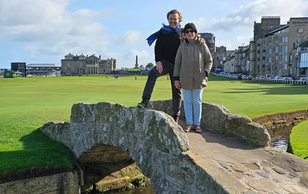 Glasgow: Privately Guided St Andrews Day Tour in Luxury Minivan