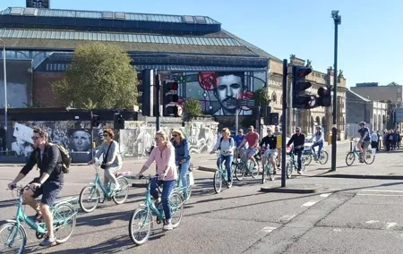 The Grand Glasgow Landmarks & Gems Private Bike Tour