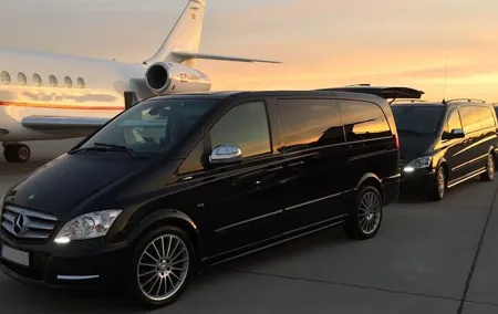 Prestwick Airport (PIK) to Glasgow - Round-Trip Private Transfer